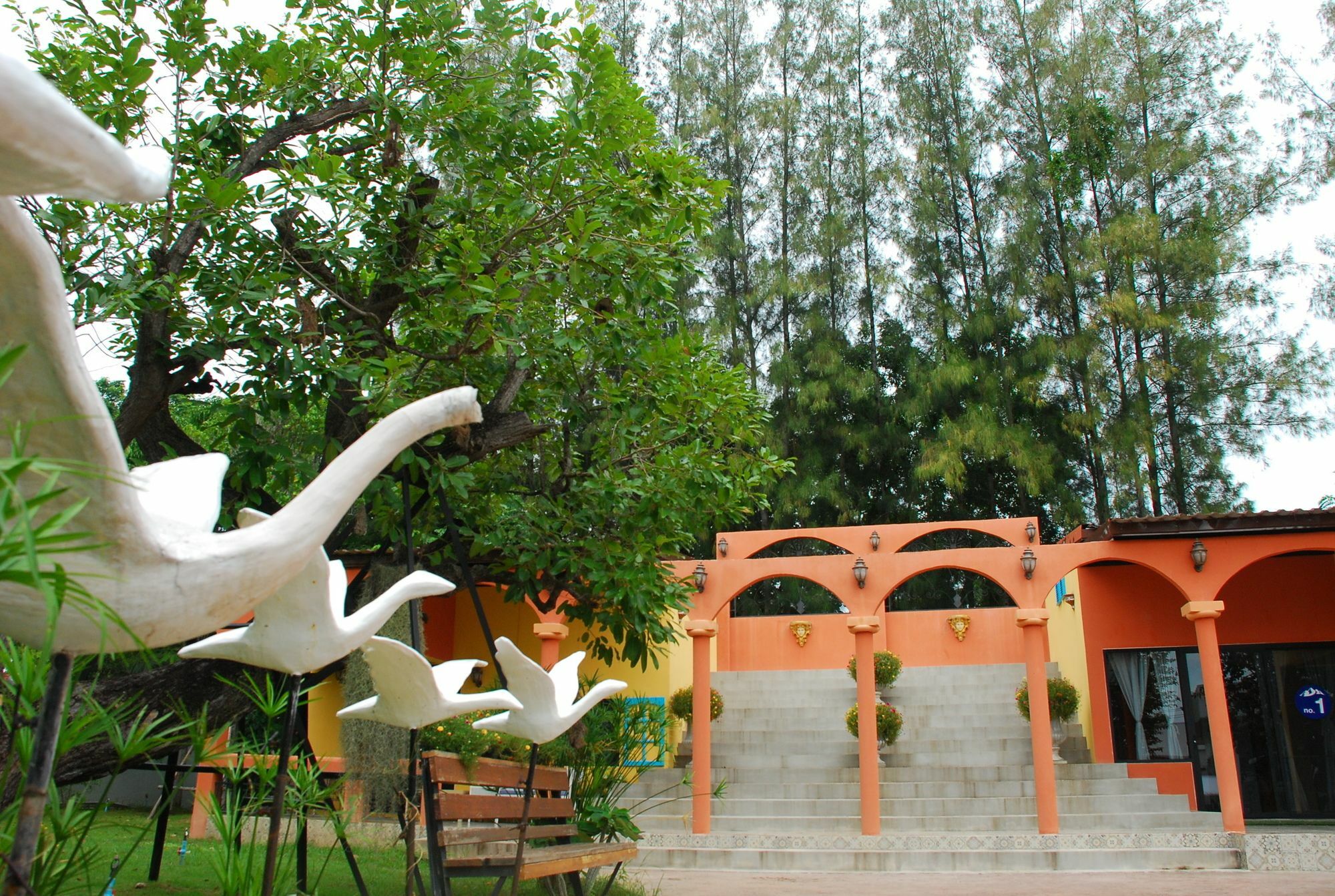 Phutara Accomodation Cha-Am Dış mekan fotoğraf